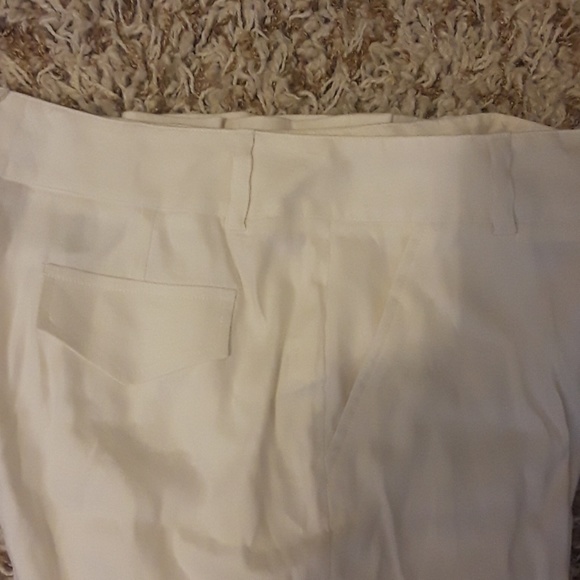 White Crop Pants - Picture 3 of 3